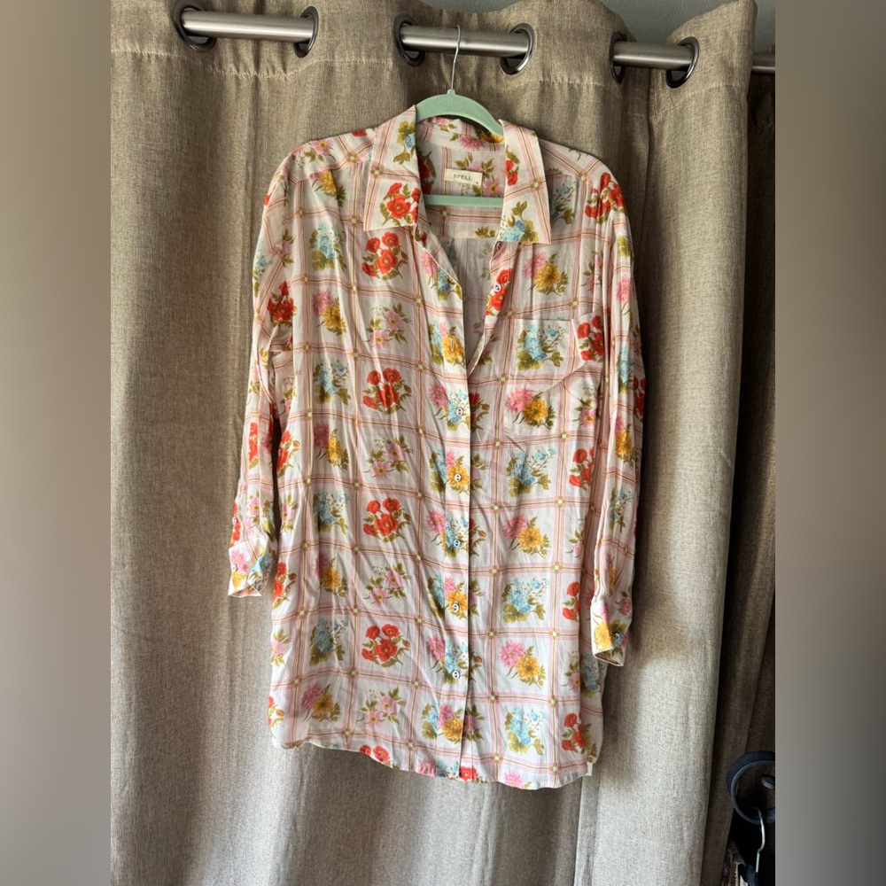 Spell Flora Shirt with Pink and Green Accents - Picture 3 of 6